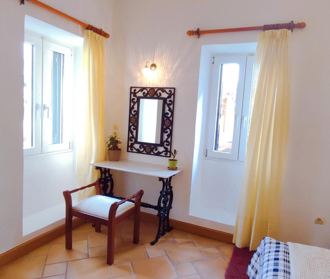 Odyssey Apartment Parga Bagian luar foto